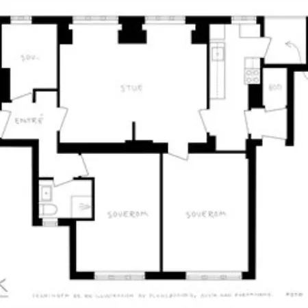 Moderne Med Sjoglott Og Balkong